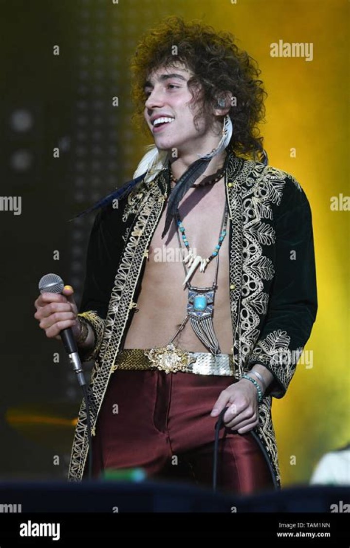 GRETA VAN FLEET singer JOSH KISZKA comes out as member of LGBTQ