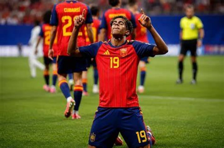 Humble Spain star Lamine Yamal bought three homes for his mum, dad and
