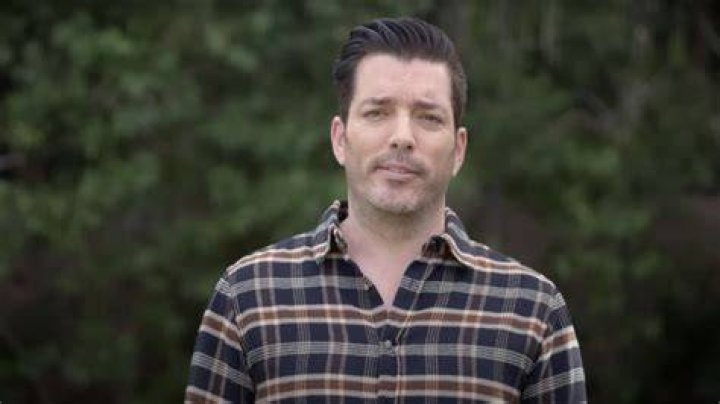 Jonathan Scott's Big News Starting a Babysitting Service