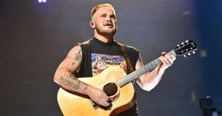 Why Did Zach Bryan Delete His Instagram — Again? Breaking News in USA